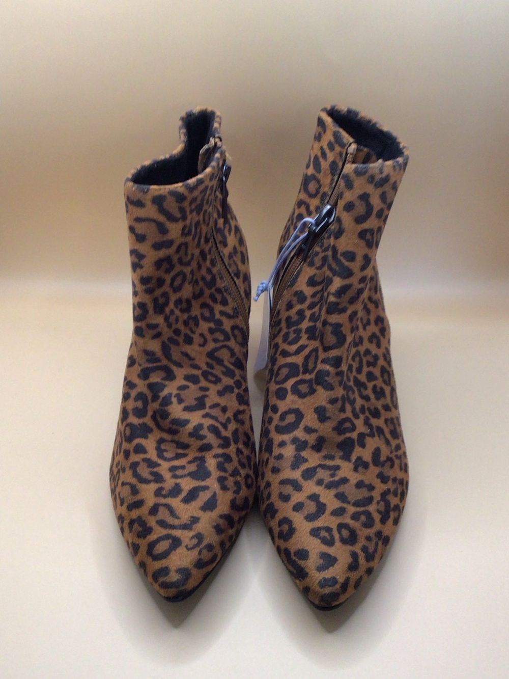 AEROSOLES Leopard Print Pointed Ankle Boots - Tan & Black